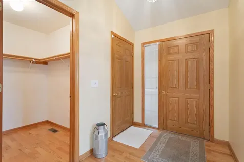 2325 Wight Bay Brooklyn Park MN 55443