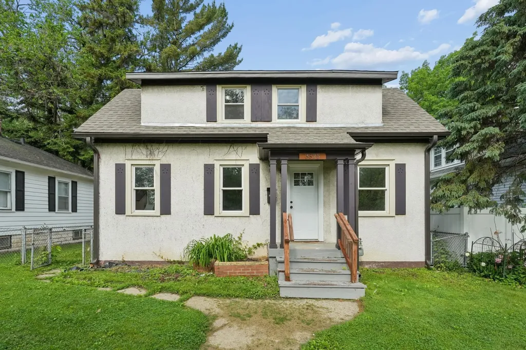 3325 Upton Avenue N Minneapolis MN 55412