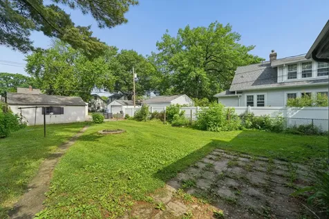3325 Upton Avenue N Minneapolis MN 55412