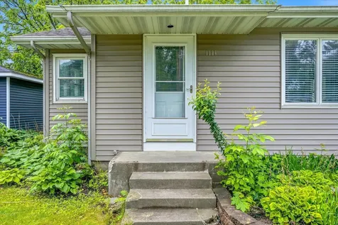 1111 Olive Street W Stillwater MN 55082