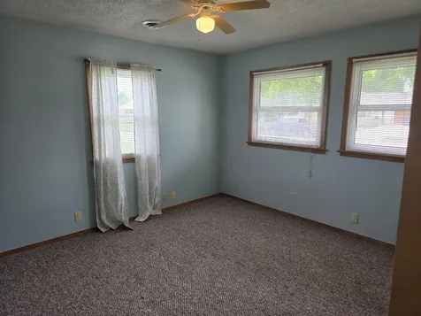 203 Thomas Avenue Worthington MN 56187