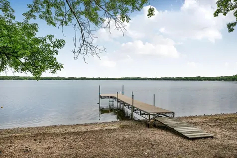 7259 100th Avenue SE Clear Lake MN 55319