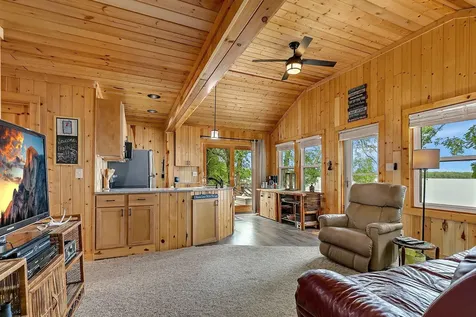 7259 100th Avenue SE Clear Lake MN 55319