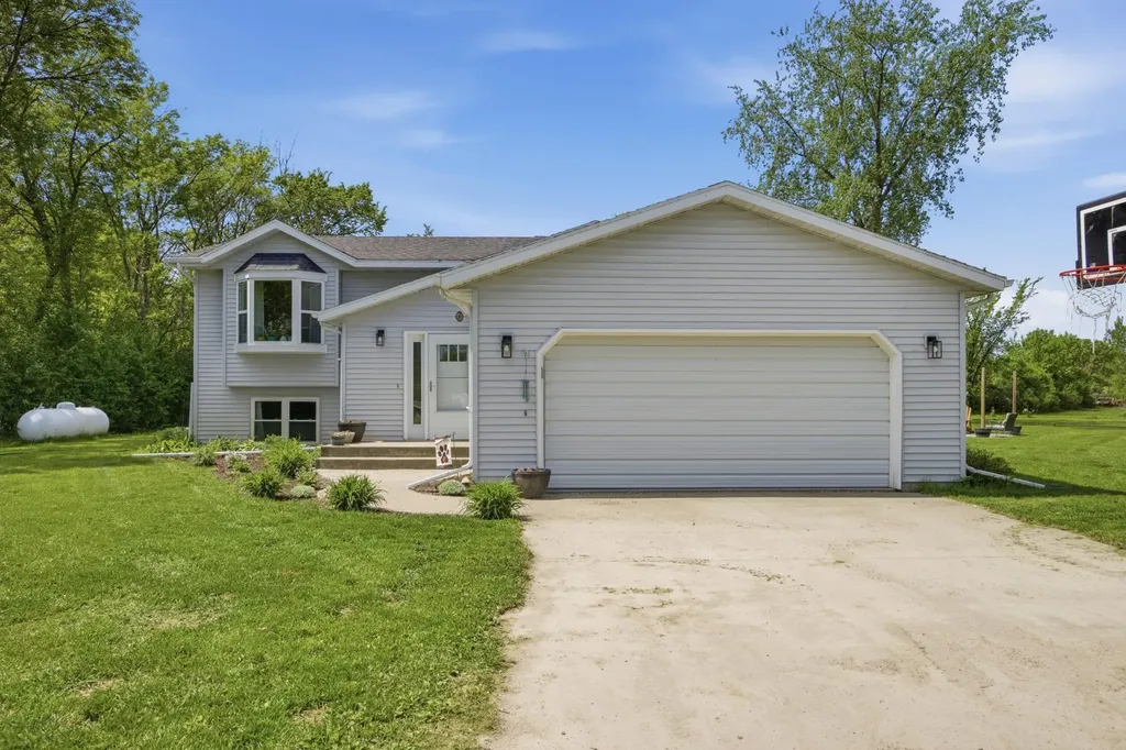 2959 142nd Street S Glyndon MN 56547