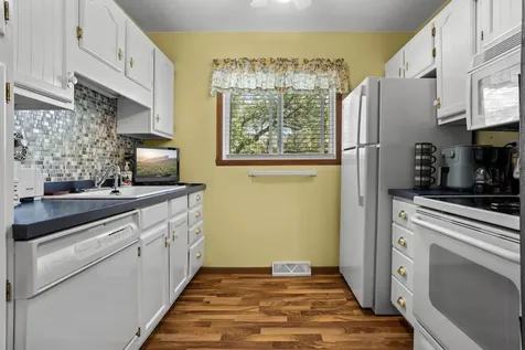 3019 18th Street S Moorhead MN 56560
