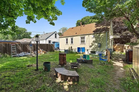 5201 Camden Avenue N Minneapolis MN 55430