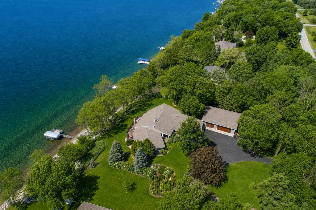 38132 N Little Mcdonald Drive Frazee MN 56544