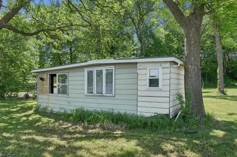 4382 Fillmore Avenue NW Maple Lake MN 55358