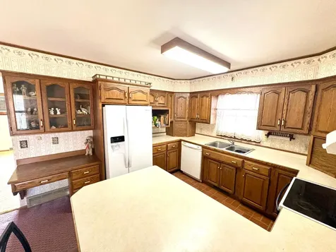 404 E 3rd Street Madison MN 56256