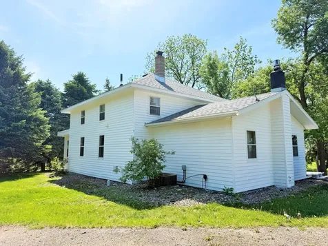 7908 105th Street SW Raymond MN 56282