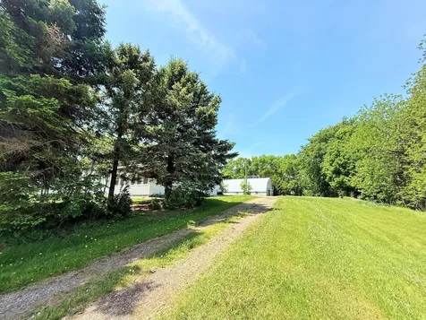 7908 105th Street SW Raymond MN 56282
