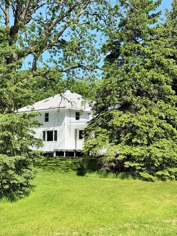 7908 105th Street SW Raymond MN 56282