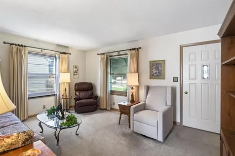 5737 34th Avenue S Minneapolis MN 55417