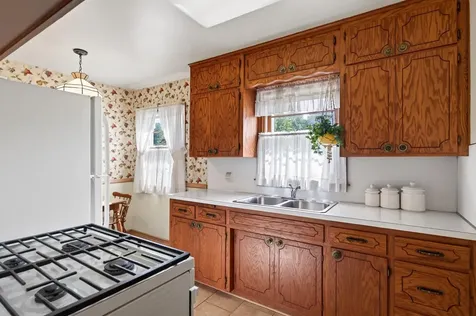 5737 34th Avenue S Minneapolis MN 55417