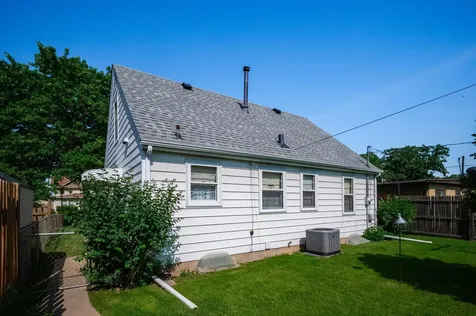 5737 34th Avenue S Minneapolis MN 55417