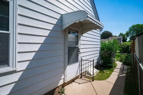 5737 34th Avenue S Minneapolis MN 55417