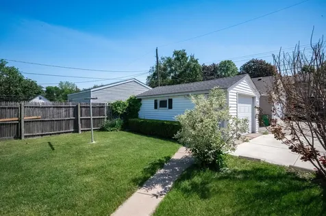 5737 34th Avenue S Minneapolis MN 55417