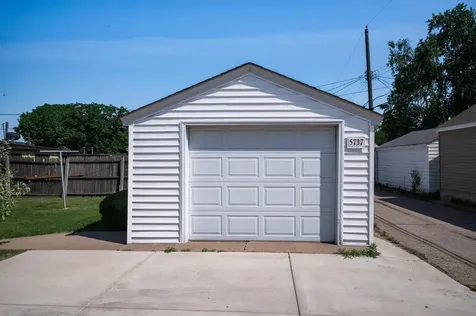 5737 34th Avenue S Minneapolis MN 55417