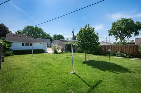 5737 34th Avenue S Minneapolis MN 55417