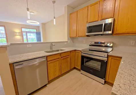 15358 Founders Lane Apple Valley MN 55124