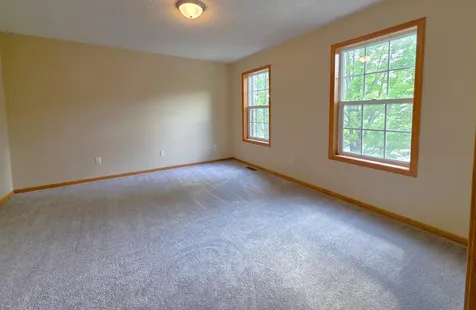 15358 Founders Lane Apple Valley MN 55124
