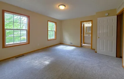 15358 Founders Lane Apple Valley MN 55124