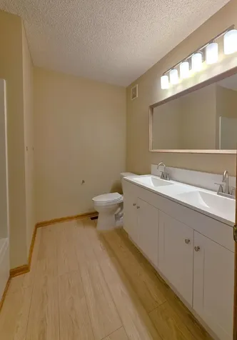 15358 Founders Lane Apple Valley MN 55124