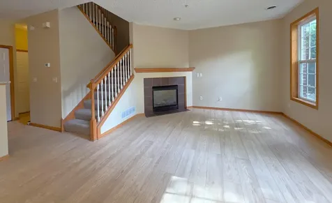 15358 Founders Lane Apple Valley MN 55124