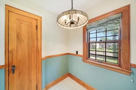 1525 Asbury Street Saint Paul MN 55108
