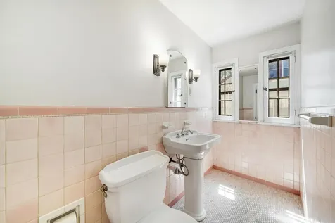 1525 Asbury Street Saint Paul MN 55108