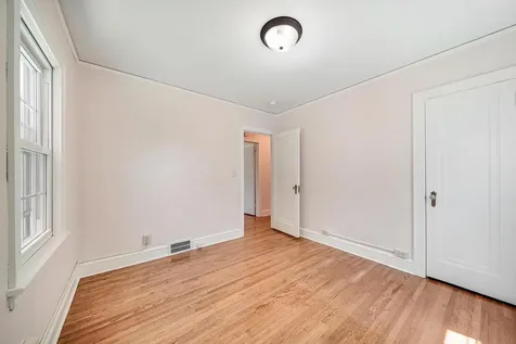 1525 Asbury Street Saint Paul MN 55108