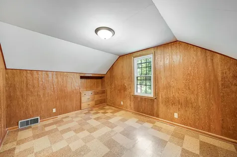 1525 Asbury Street Saint Paul MN 55108