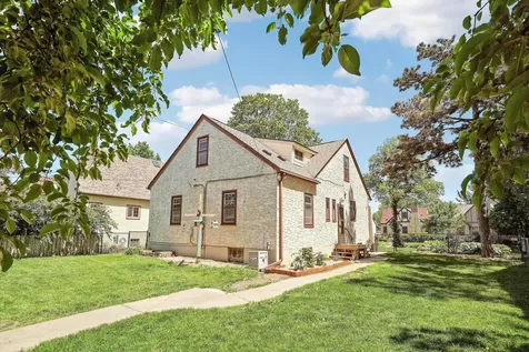 1525 Asbury Street Saint Paul MN 55108