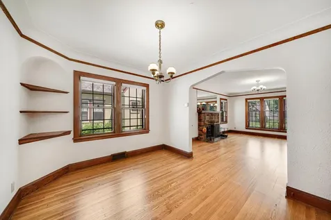 1525 Asbury Street Saint Paul MN 55108
