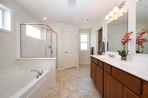9343 Compass Pointe Road Woodbury MN 55129