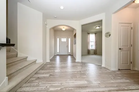 9343 Compass Pointe Road Woodbury MN 55129