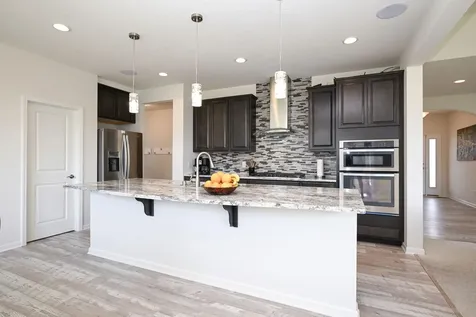 9343 Compass Pointe Road Woodbury MN 55129
