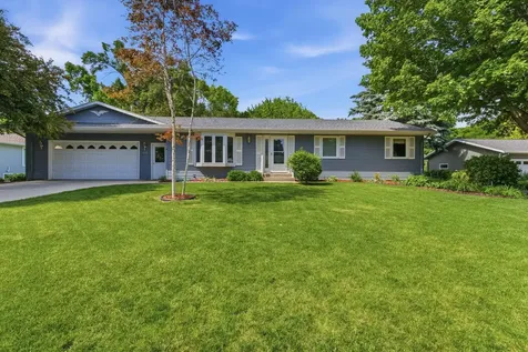 608 26th Avenue SW Willmar MN 56201