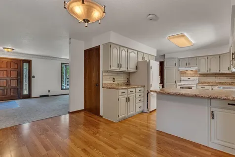 608 26th Avenue SW Willmar MN 56201