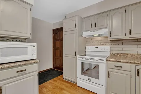 608 26th Avenue SW Willmar MN 56201