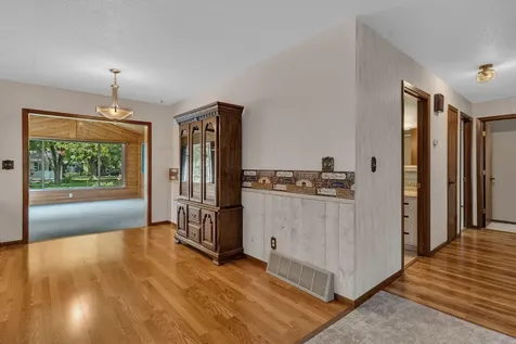 608 26th Avenue SW Willmar MN 56201