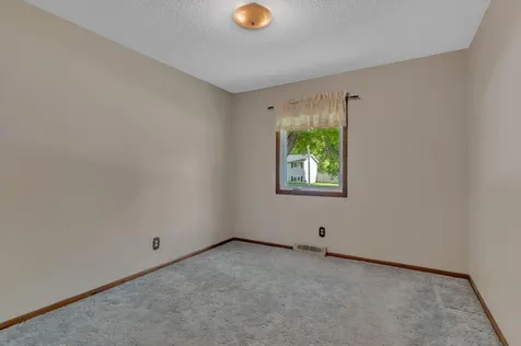 608 26th Avenue SW Willmar MN 56201
