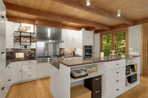 2022 Medina Road Medina MN 55340