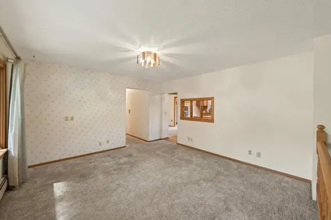 2985 Marion Street Roseville MN 55113