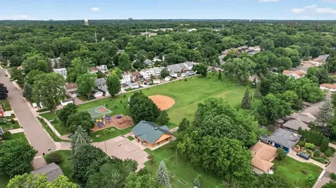 2742 Xenwood Avenue S Saint Louis Park MN 55416