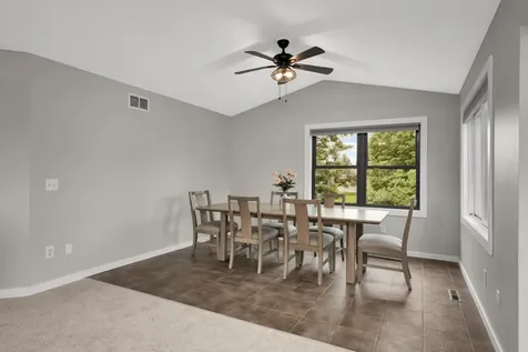 17550 Foxboro Lane Lakeville MN 55024