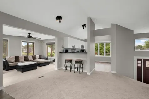 17550 Foxboro Lane Lakeville MN 55024
