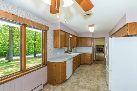 22805 Thompson Point Road Deerwood MN 56444