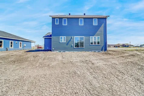 864 Harvest Circle Horace ND 58047