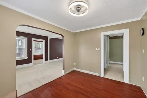 2719 16th Avenue E North Saint Paul MN 55109